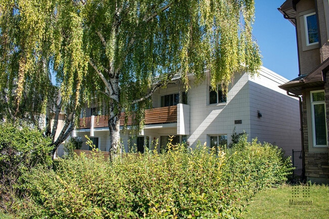 Building Photo - Mainstreet Altadore Apartments