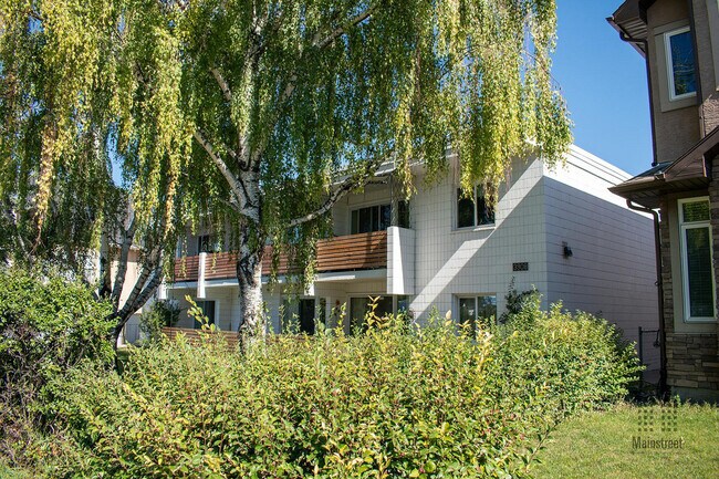 Photo du bâtiment - Mainstreet Altadore Apartments