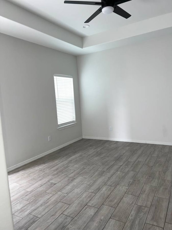 Building Photo - 1507 Playa Dr