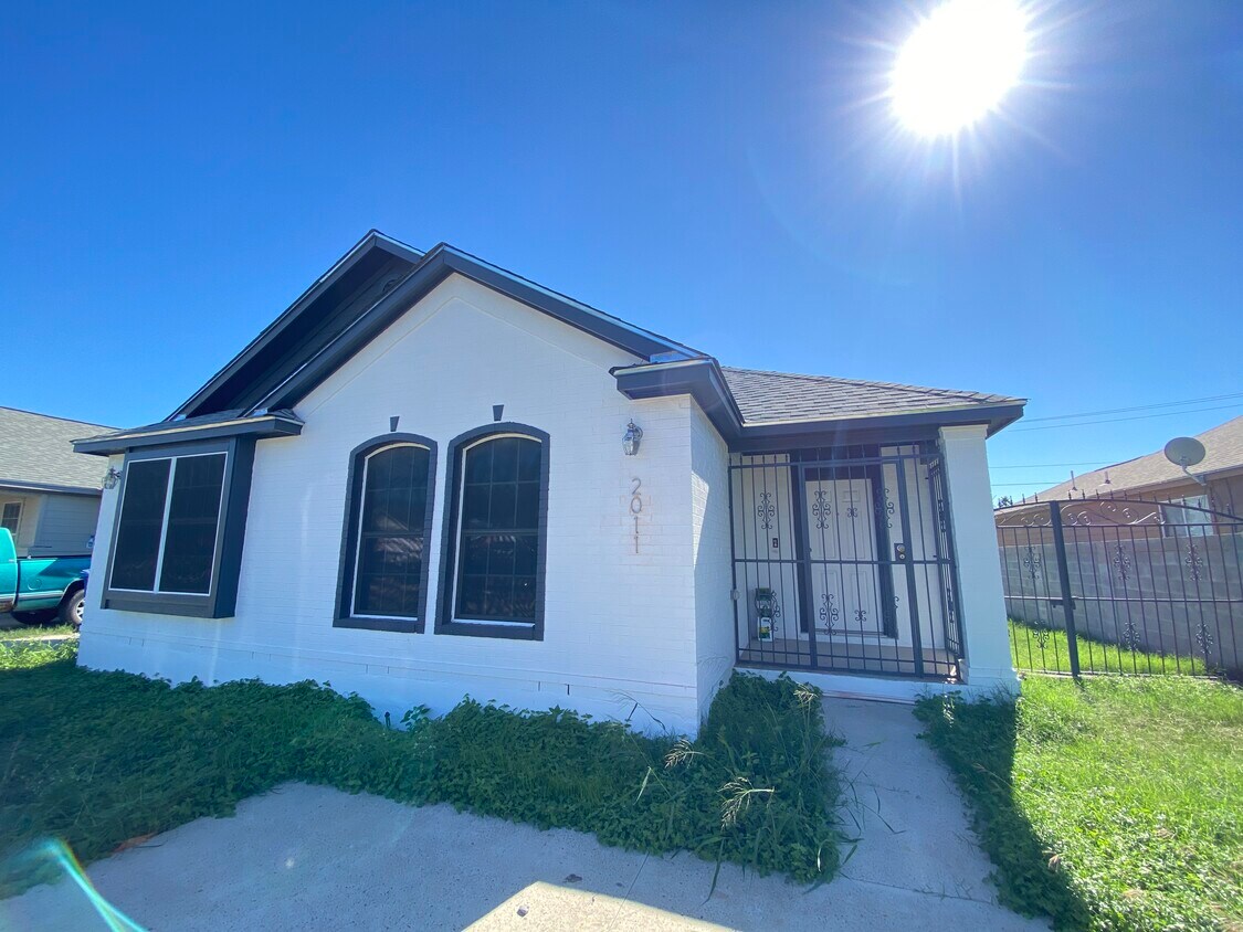 Foto principal - 2011 Yukon Ln