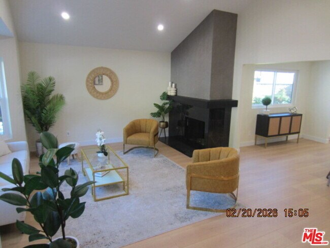 Foto del edificio - 2615 Woodstock Ln