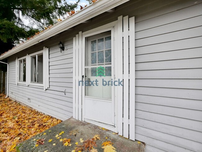 Foto del edificio - 3 Bed and 1 Bath Single-family Home Available for Rent!