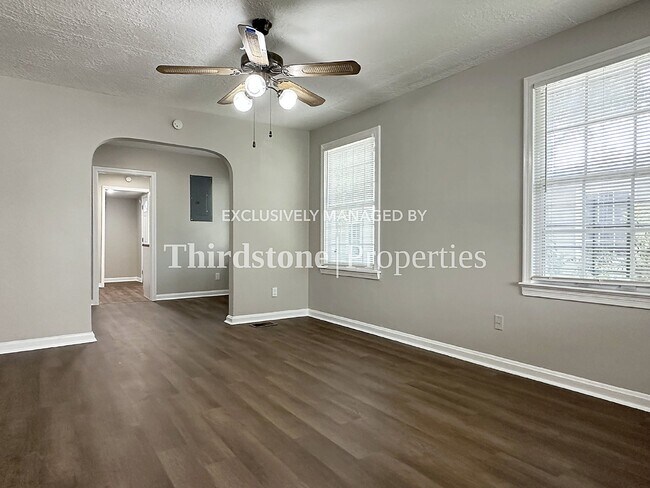 Building Photo - 2406 Lamee Ave, Jacksonville, FL 32207