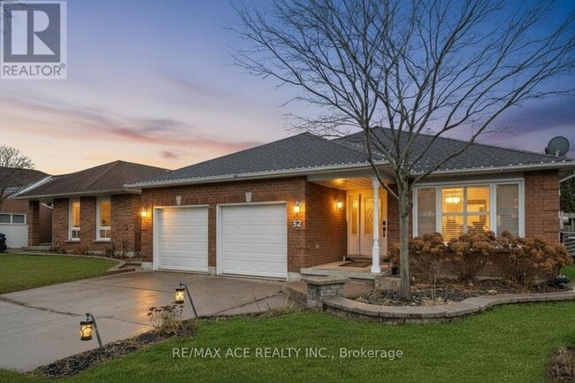 Building Photo - 52 Foster Creek Dr