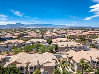 Building Photo - 5855 Valley Dr