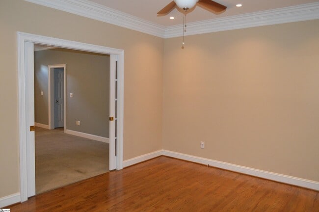 Building Photo - 2 Deep Springs Way