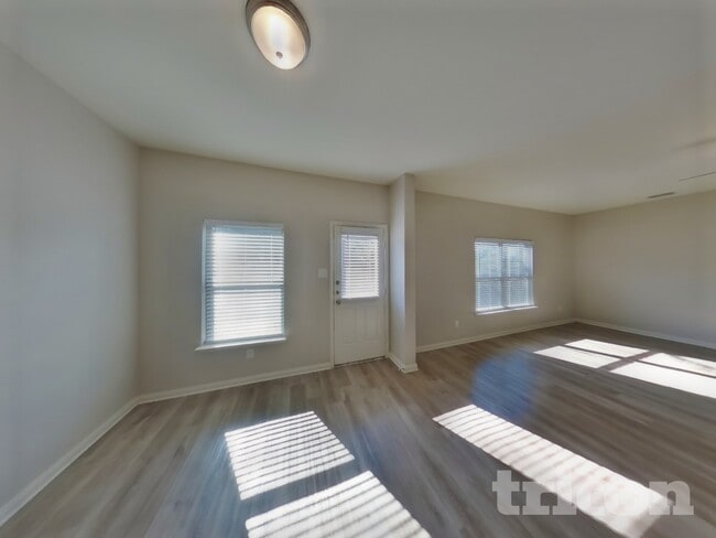 Building Photo - 14356 Open Range Dr