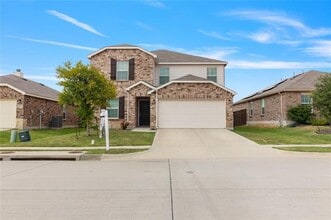 Building Photo - 1821 Waggoner Dr