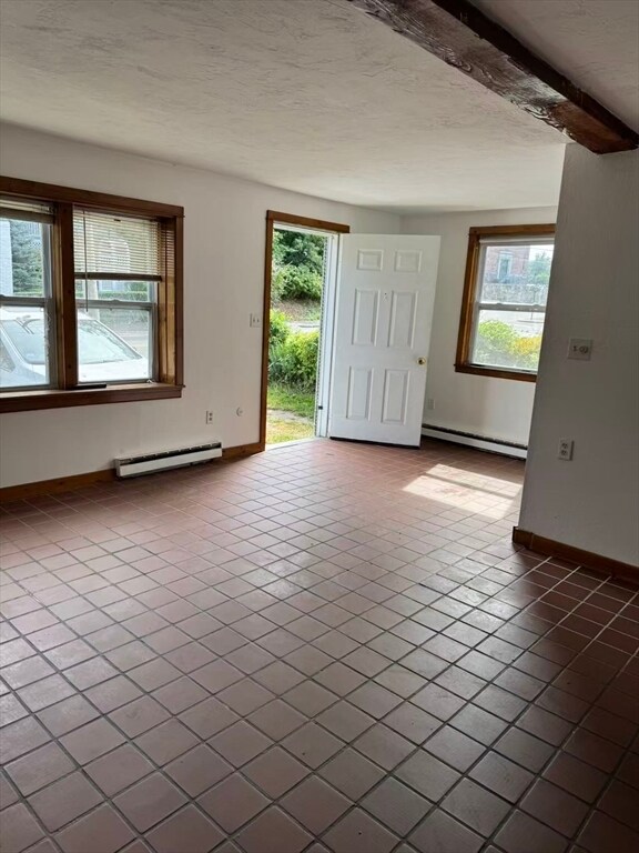 Primary Photo - 593 East St