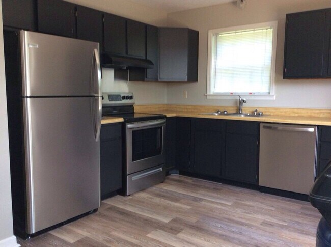 Foto del edificio - 2820 Airwood Dr