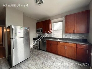 Building Photo - 63 Wade St