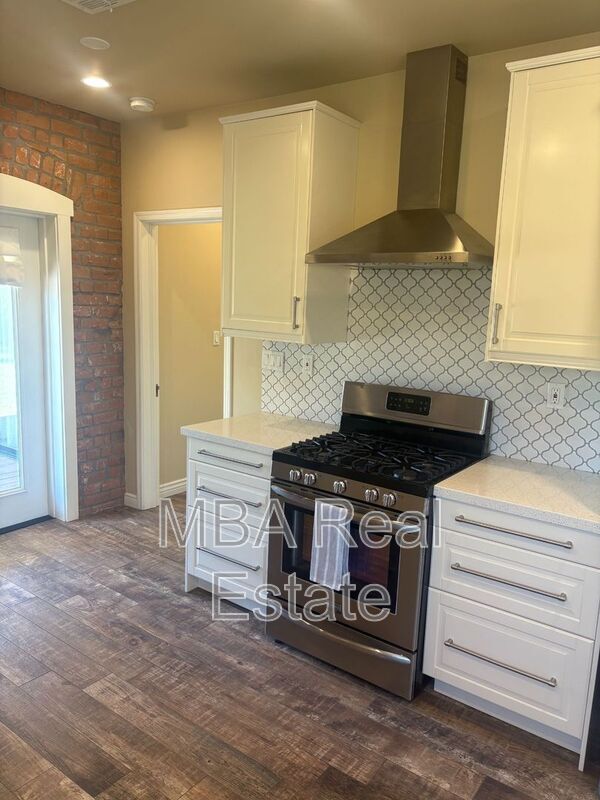 Foto del edificio - 1533 W Willetta St
