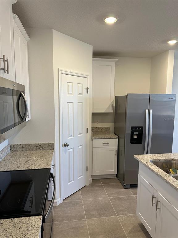 Foto del edificio - 16446 Bird of Paradise Ave