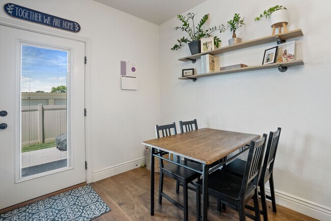 Building Photo - 731 S 70 E