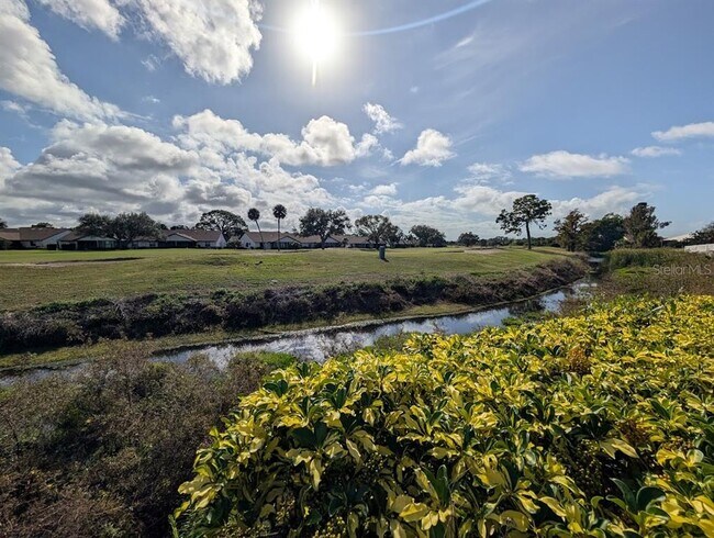 Foto del edificio - 1413 Strada D Argento