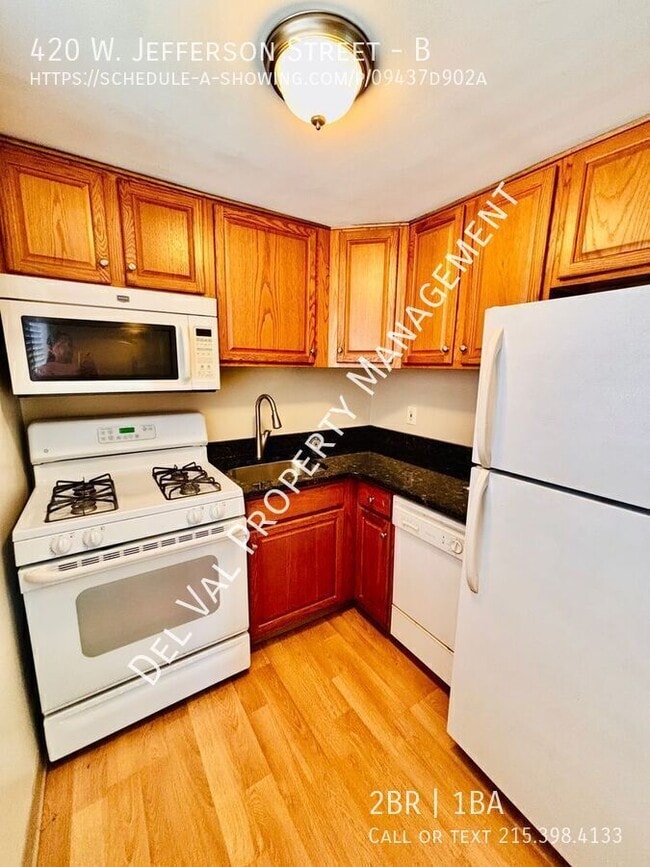 Foto del edificio - 420 W Jefferson St