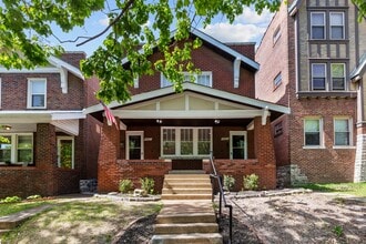 Building Photo - 4460 Russell Blvd