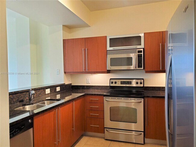 Building Photo - 7355 SW 89th St