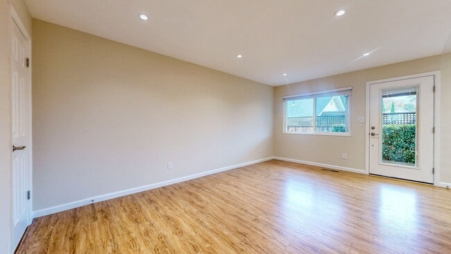 Foto del edificio - 1145 Edwards St