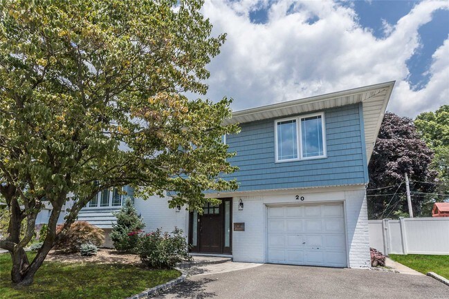 Building Photo - 20 Gainsville Dr