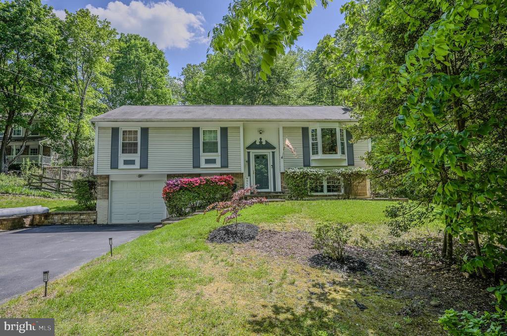 Primary Photo - 12510 Basswood Dr