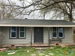Building Photo - 103 Bulldog St