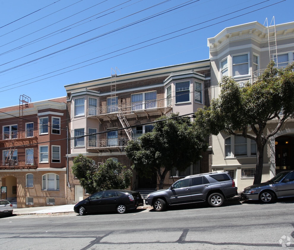Building Photo - 2245 Larkin St