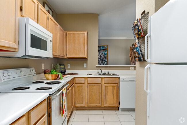 Interior Photo - Kensington Square Apartments