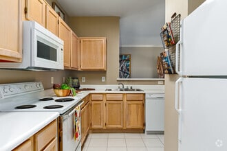 Interior Photo - Kensington Square Apartments