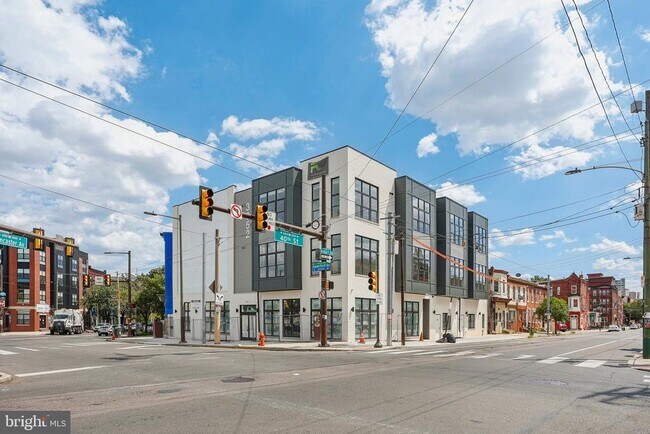 Foto del edificio - 3952 Lancaster Ave