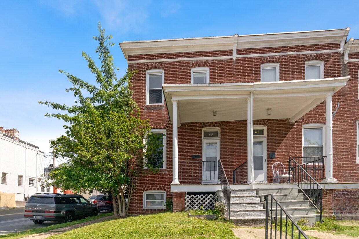 Foto principal - 700 E 36th St