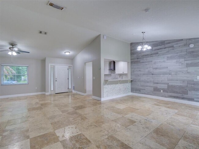 Foto del edificio - 866 Buttonwood Ln