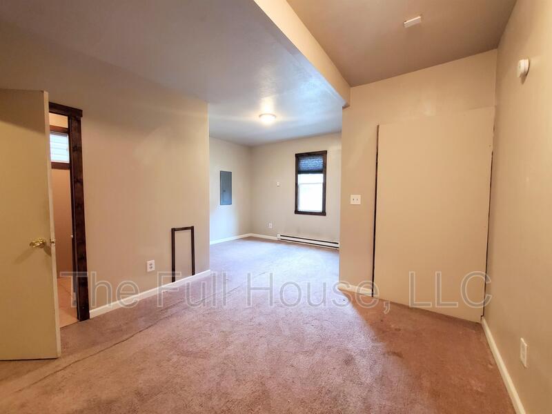 Primary Photo - 1257 Chartiers Ave