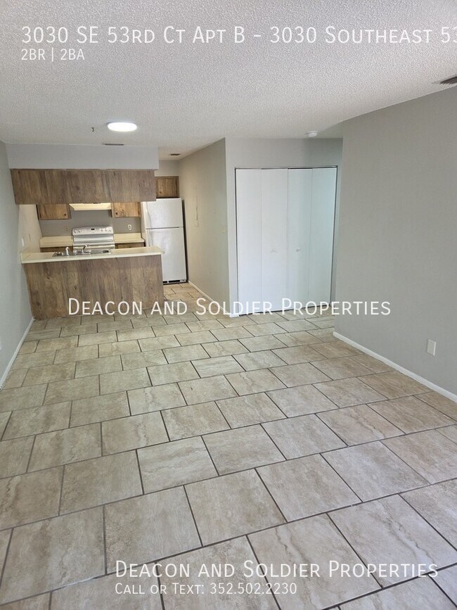 Foto del edificio - 3030 SE 53rd Ct