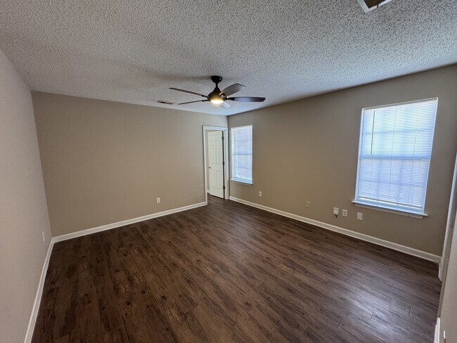 Foto del edificio - 234 Knox Creek Trail NW