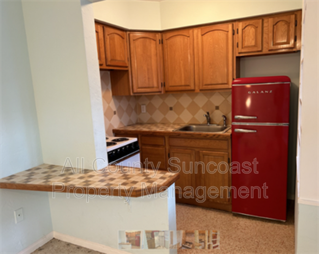Foto del edificio - 13378 1st St E