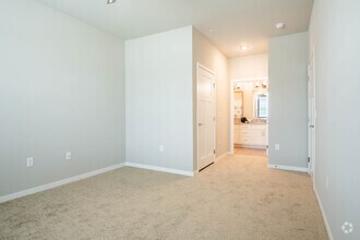 Taylor Pointe Apartments photo'