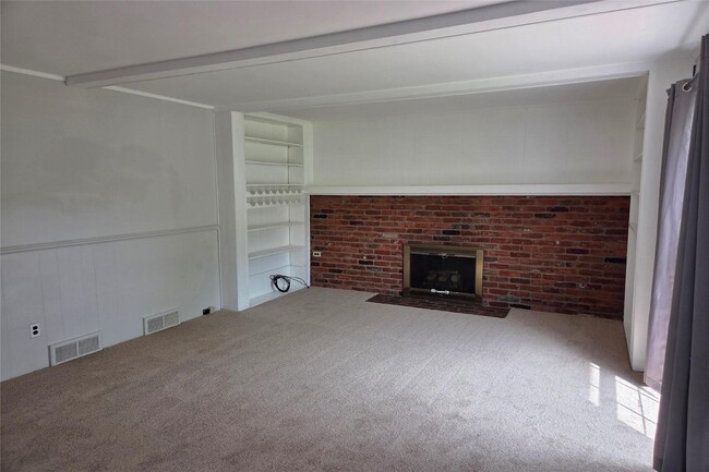 Building Photo - 515 Hobnail Cir