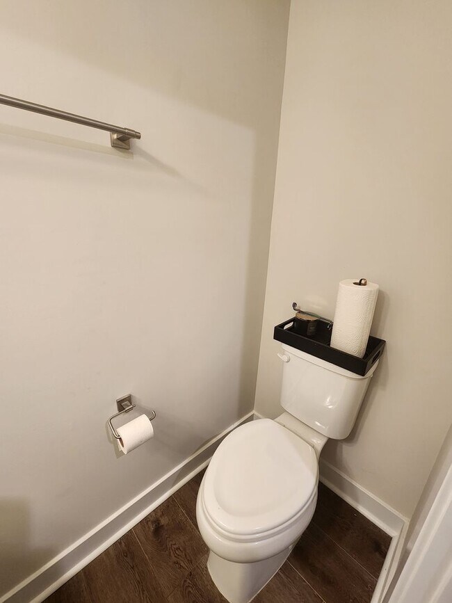 Foto del edificio - 3 Bedroom Townhome in Troutman