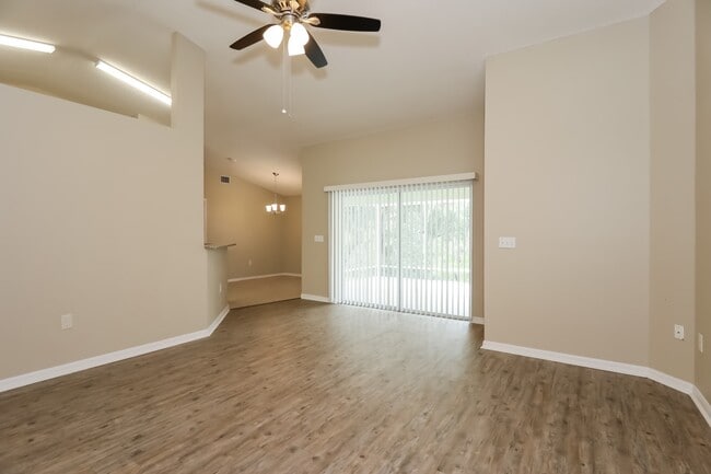 Building Photo - 6257 Napa Dr