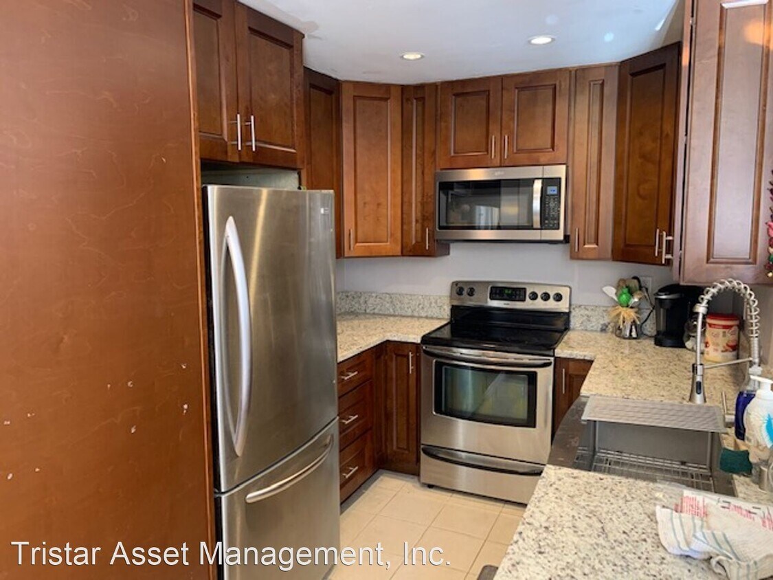 Foto principal - 3 br, 2 bath House - 12553 Caminito De La ...