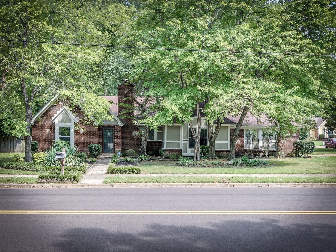 Foto principal - Newly Renovated Home in Germantown Trails!