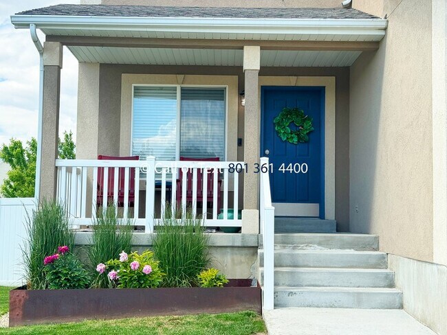 Building Photo - 1665 N 2600 W