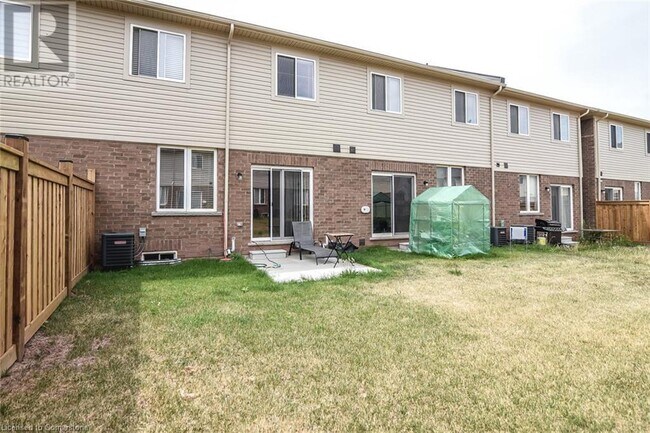 Building Photo - 107 Sonoma Ln