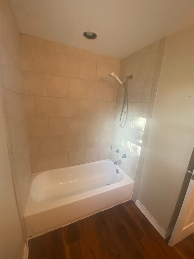 Foto del edificio - 1191 Big Rock St