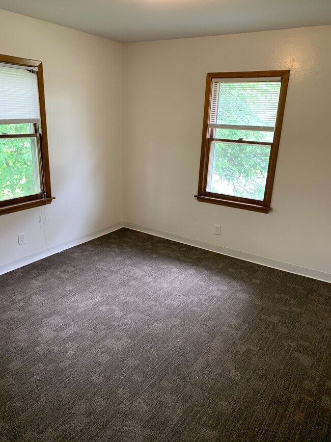 Bedroom - 1033 5th St