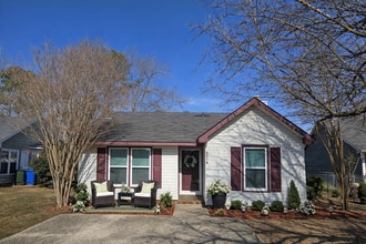 Building Photo - 6884 Winchester St