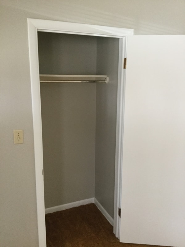 Building Photo - 1301 Walnut St