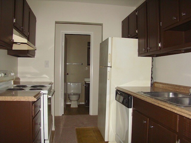 Foto del edificio - 579 Darlington Ln