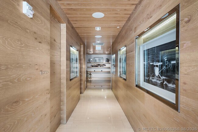 Foto del edificio - 401 N Birch Rd